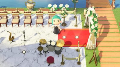 Animal Crossing: Red carpet for your fancy area needs (2 slots, MA-2679-8496-5386, design screenshots also in comments).